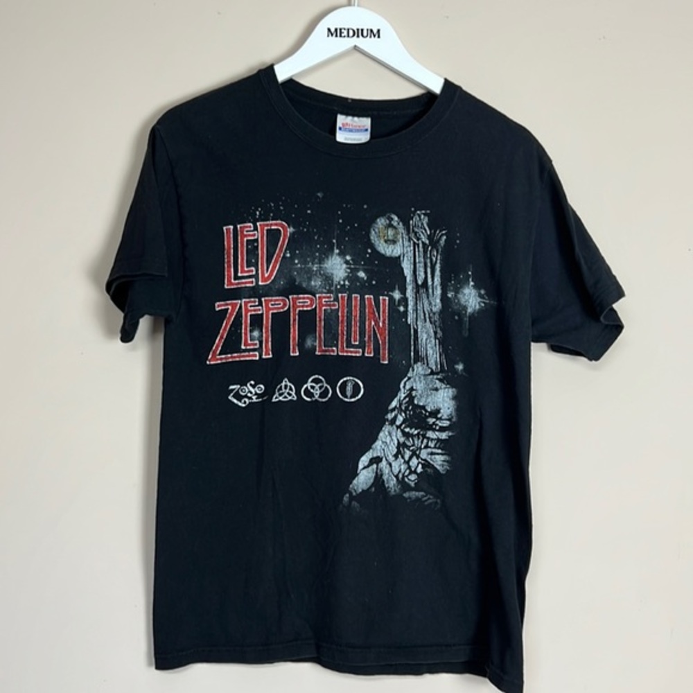 Led Zeppelin